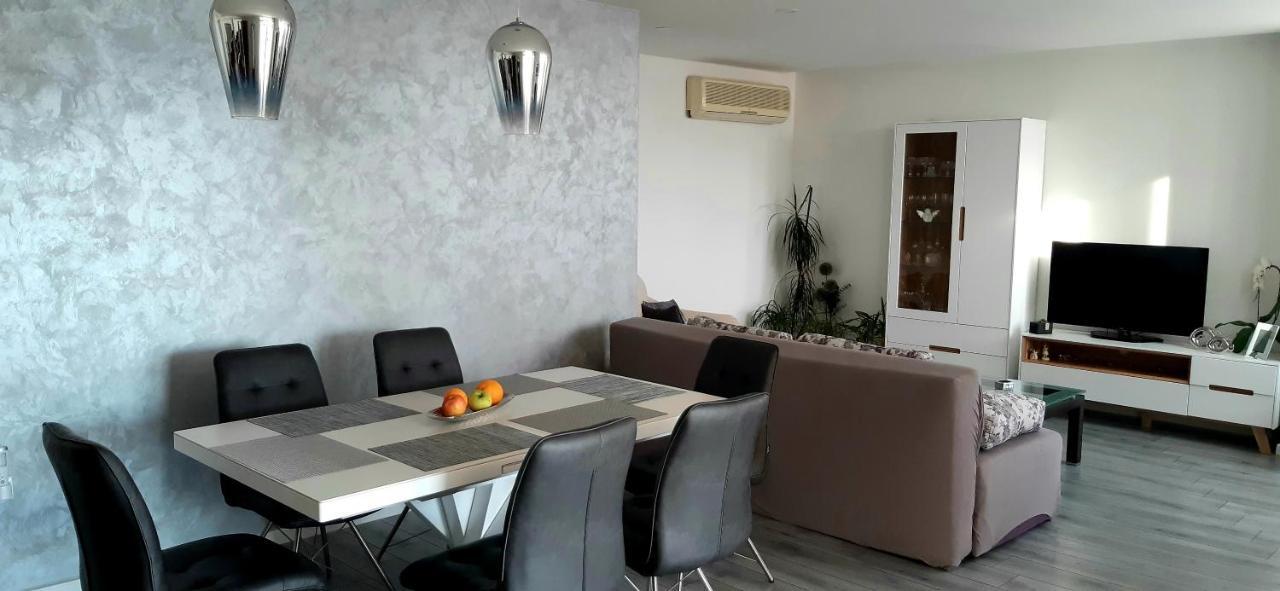 Versi Tučepi Exterior foto